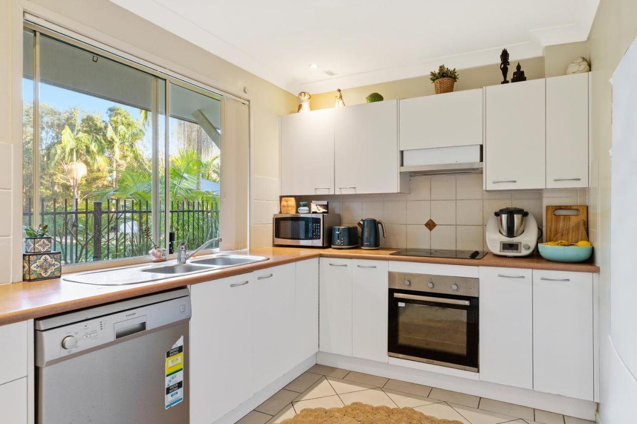 Treetops Lakeside Apartments Byron Bay Eksteriør billede